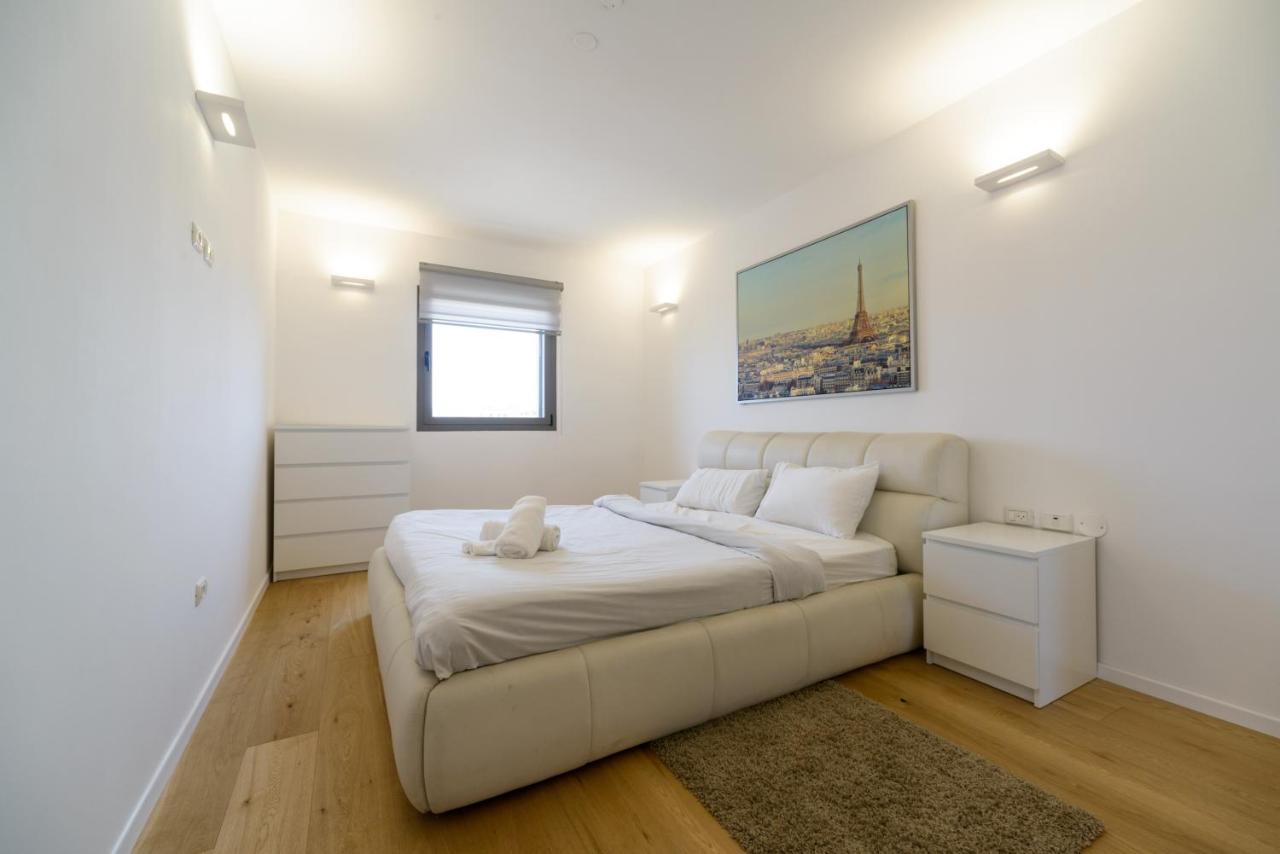 6 Ben Azariah - By Beach Apartments Tlv 特拉维夫 外观 照片